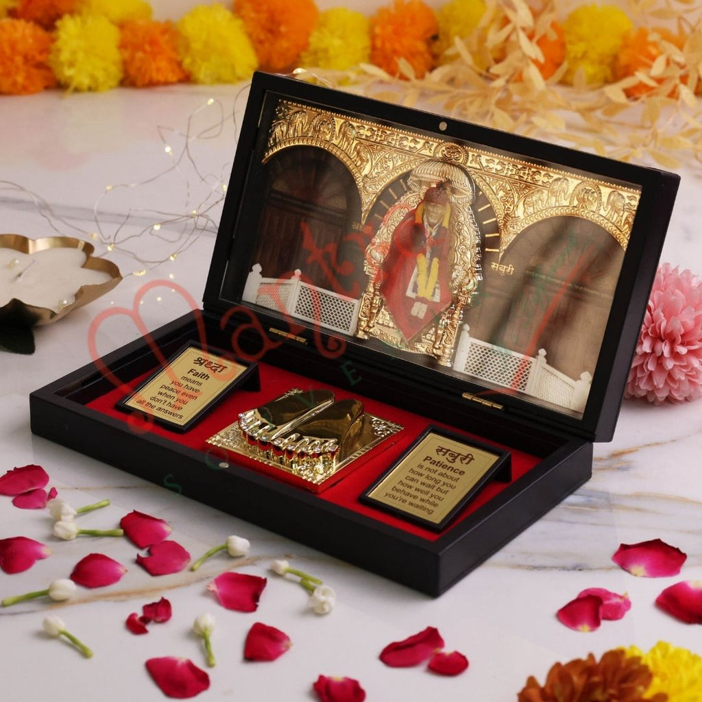 3D Gold Plated Shirdi Sai Baba Charan Paduka Box – Premium ABS Polymer Sai Ram Idol for Home & Office – Divine Blessing Gift with Shraddha & Saburi Quotes