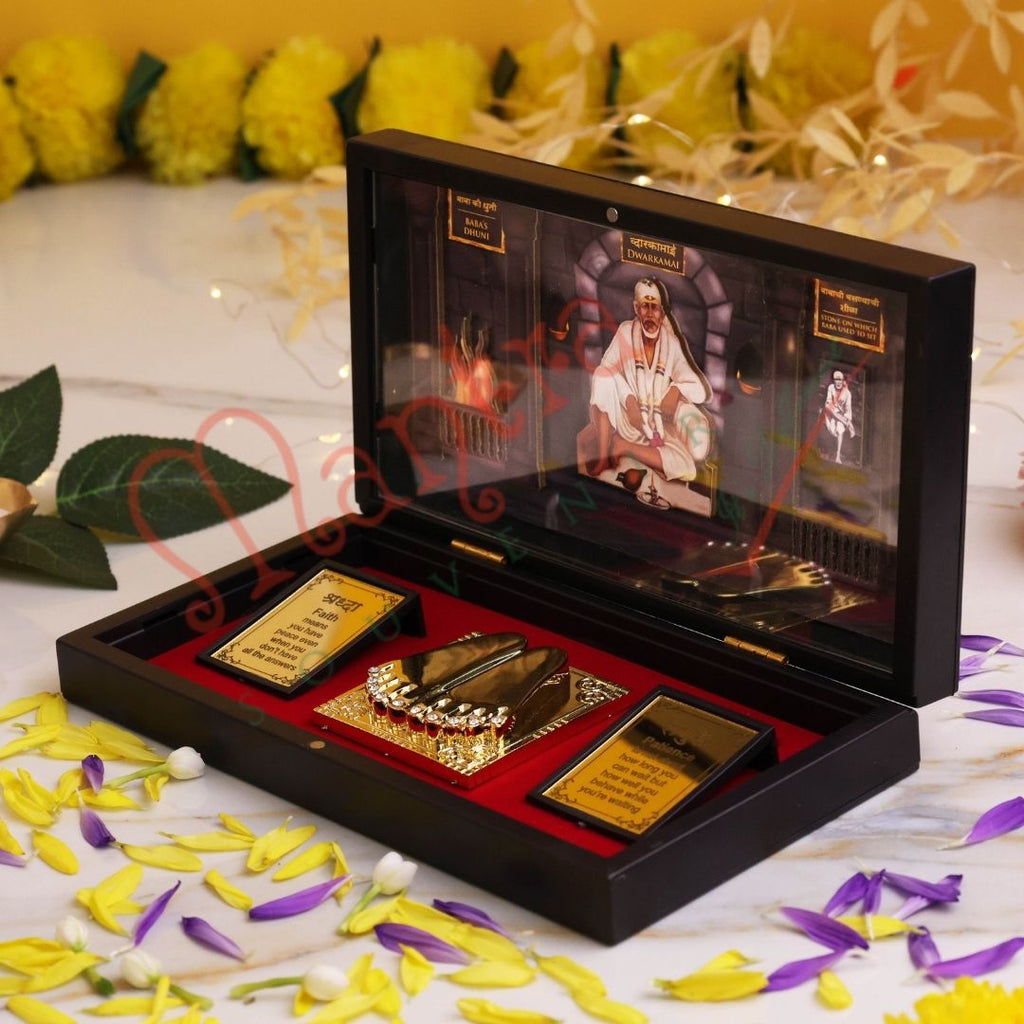 3D Gold Plated Shirdi Sai Baba Dwarkamai Charan Paduka Box – Premium ABS Polymer Shirdi Souvenir for Home & Office – Divine Blessing Gift with Faith & Patience Quotes
