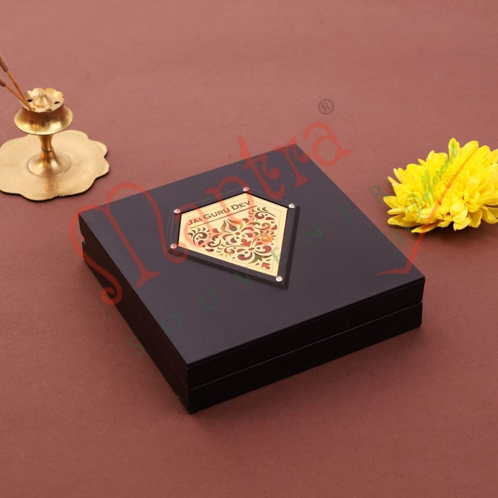 Yantram 3D Shri Nathji Charan Paduka with Decorative Frame | ABS Polymer | Auspicious Puja & Home Temple Decor