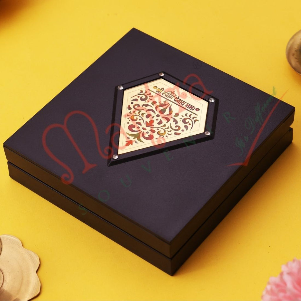 Yantram Divine 3D Khatu Shyam Ji Gold-Plated Charan Paduka Box – Sacred Desktop & Home Mandir Idol for Blessings