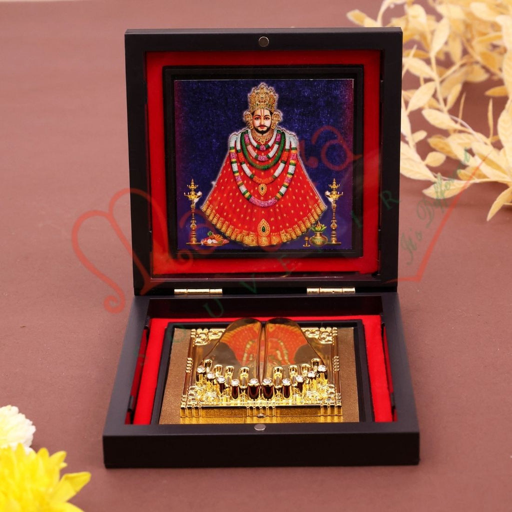 Yantram Divine 3D Khatu Shyam Ji Gold-Plated Charan Paduka Box – Sacred Desktop & Home Mandir Idol for Blessings