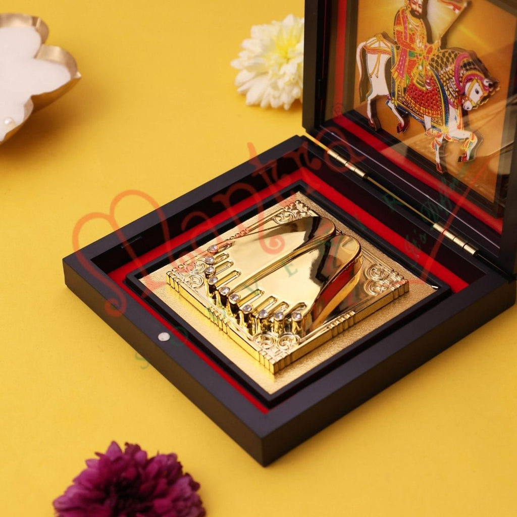 3D Ramdev Baba Gold-Plated Charan Paduka Altar – Divine Horseback Rider (Leela Ghoda) Blessing Box for Home & Success
