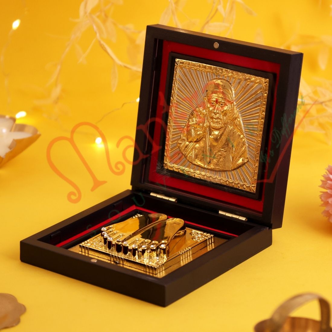 Yantram Divine Shirdi Sai Baba Charan Paduka Box – Sacred Desktop Altar & Spiritual Blessing Gift