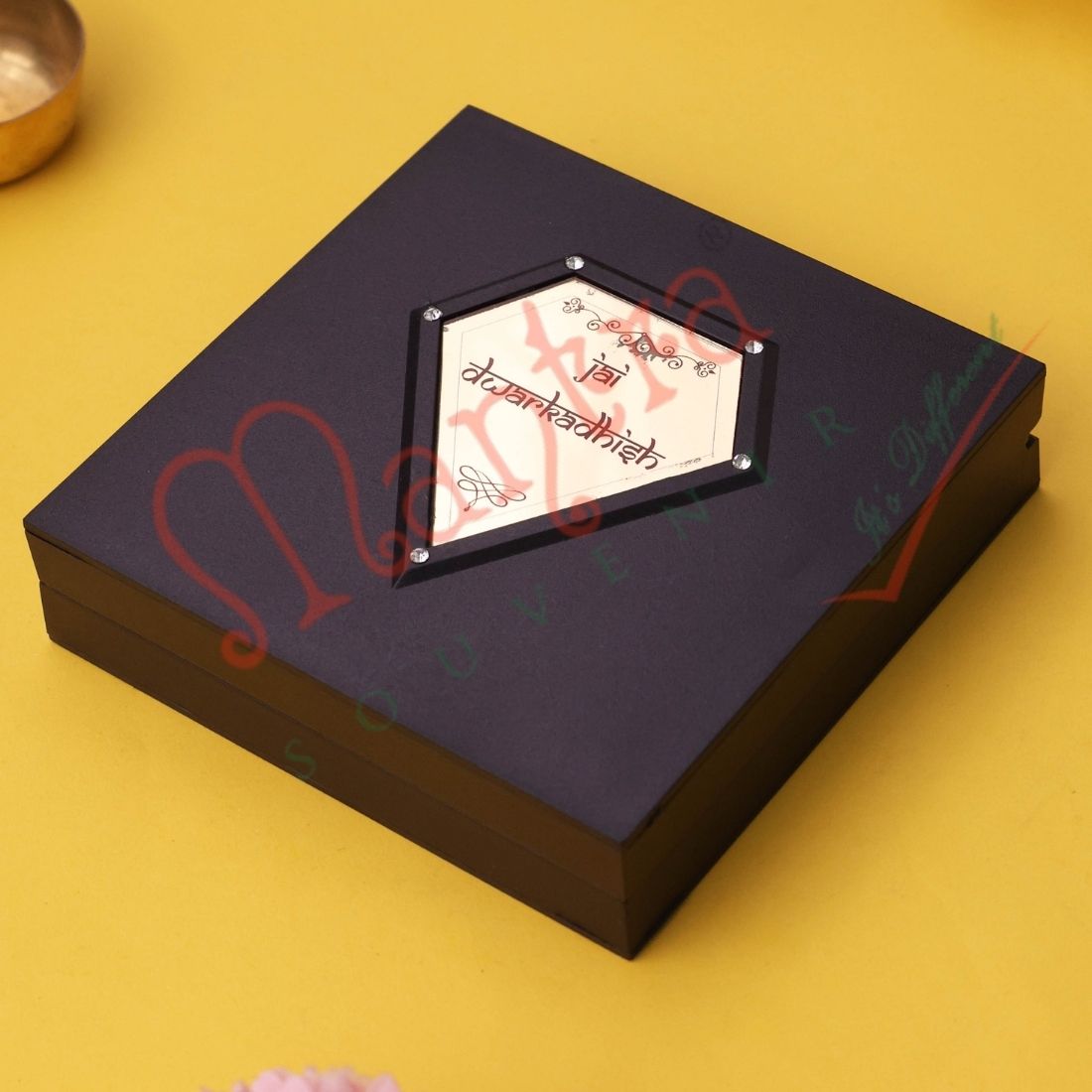 Yantram Divine 3D Dwarkadhish Charan Paduka Box – Premium Spiritual Keepsake & Corporate Gift