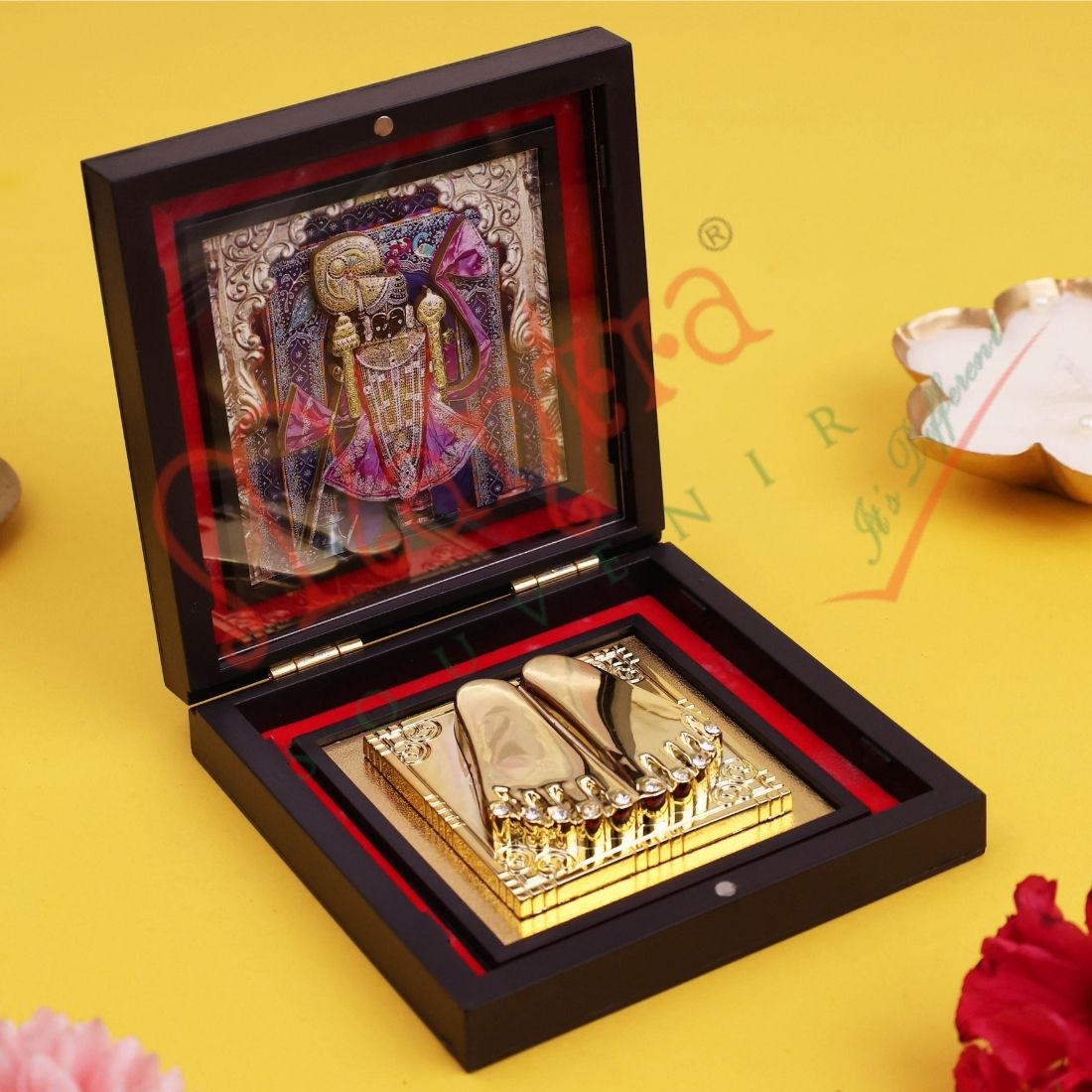 Yantram Divine 3D Dwarkadhish Charan Paduka Box – Premium Spiritual Keepsake & Corporate Gift