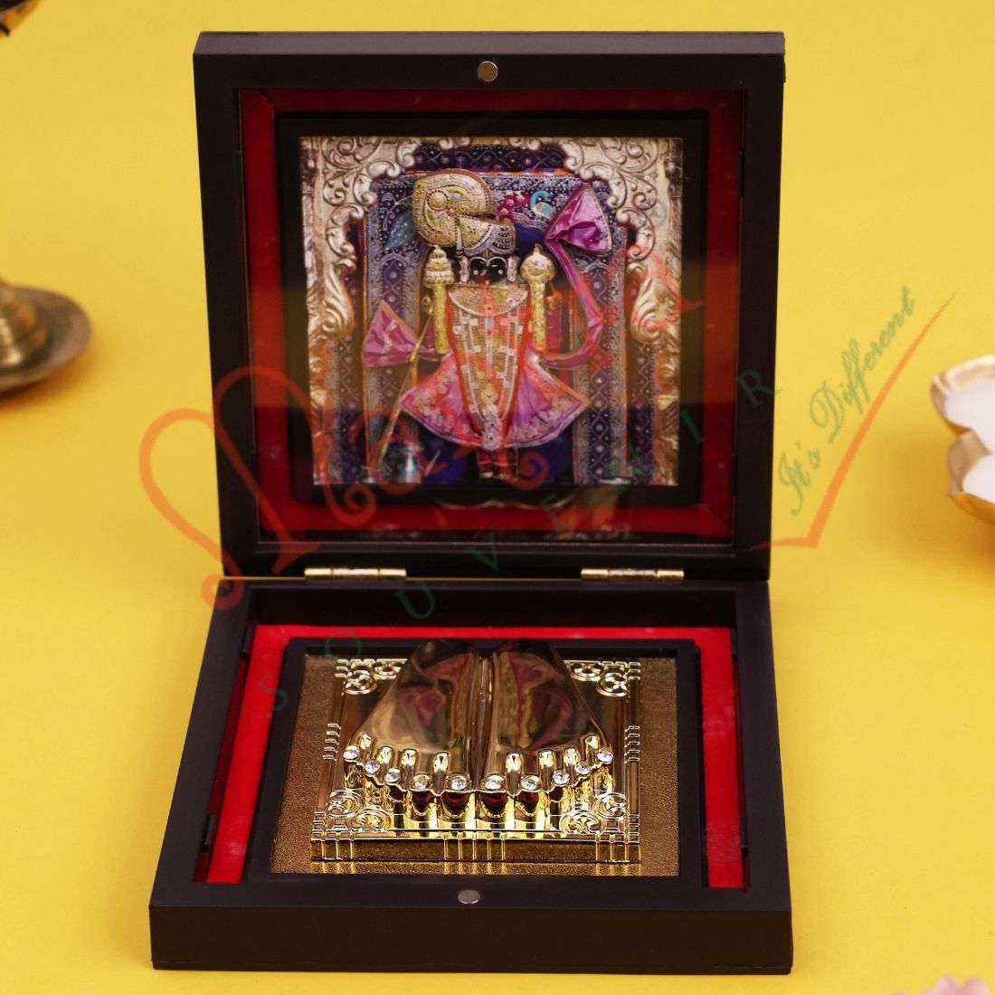 Yantram Divine 3D Dwarkadhish Charan Paduka Box – Premium Spiritual Keepsake & Corporate Gift