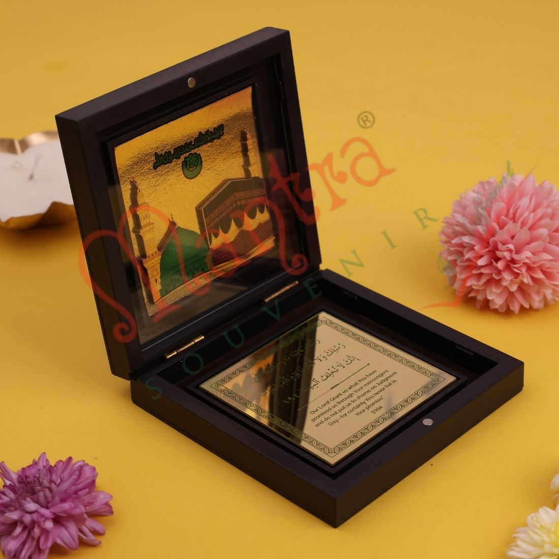 Premium 3D Makkah Madina Yantra Box – Gold Plated Islamic Wall & Desk Decor – ABS Polymer Sacred Gift Box for Home, Office & Car Dashboard