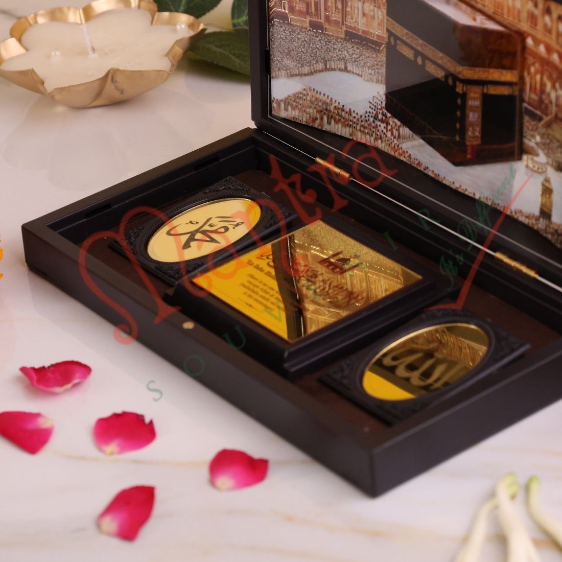 Deluxe 3D Makkah Sharif Kaaba Yantra Box – Gold Plated Islamic Calligraphy – Premium ABS Polymer Sacred Gift for Home, Office & Travel