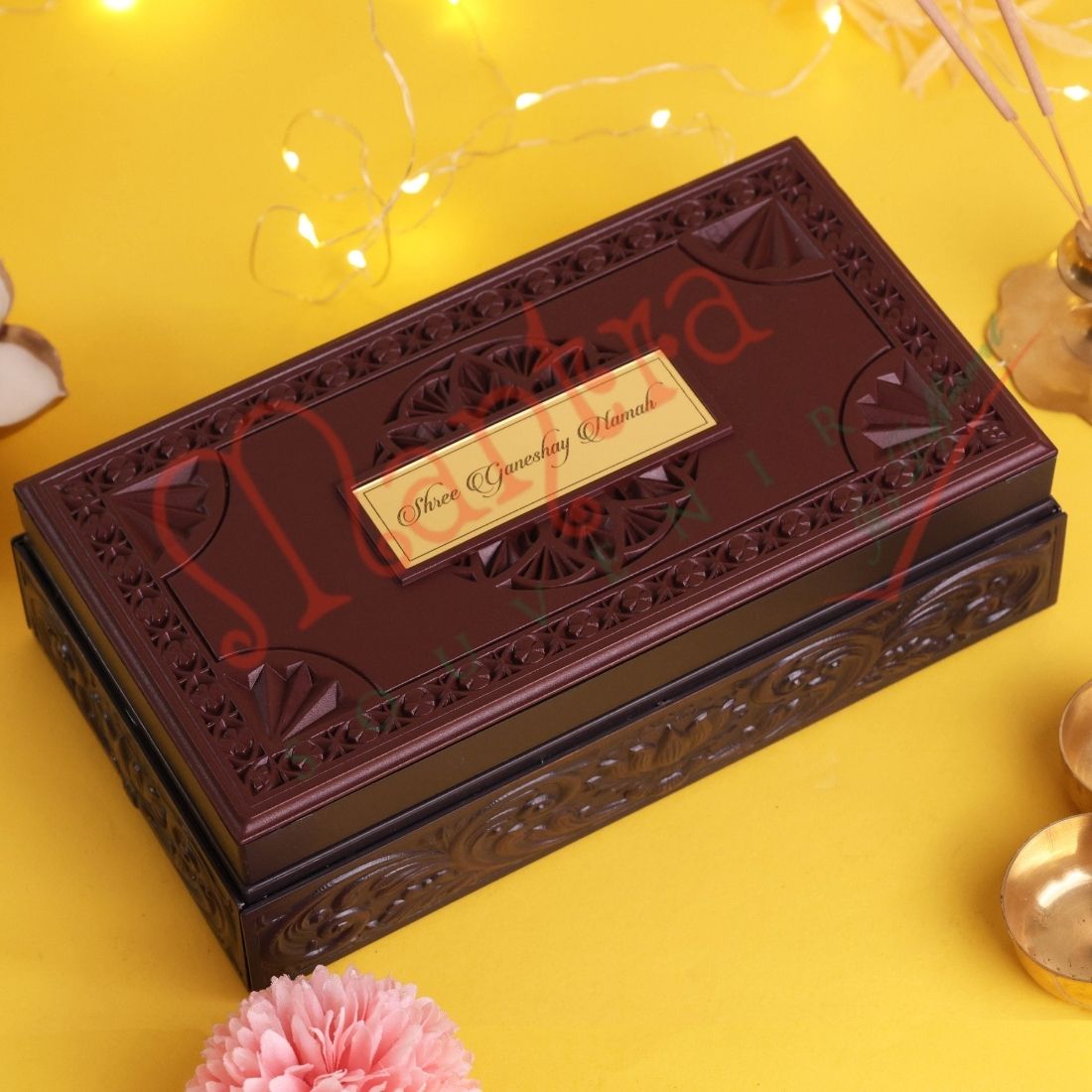 Divine 3D Siddhivinayak Ganesha Premium Corporate Gift Box – Gold-Plated Charan Paduka & Vighnaharta Mantra Edition