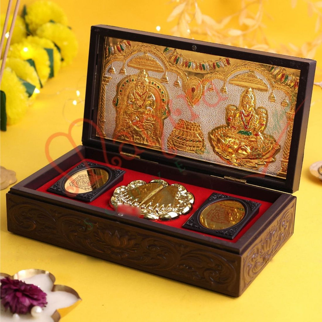 Kuber Laxmi Premium Corporate Gift Box – Gold-Tone Yantra & Stone-Studded Charan Paduka Set
