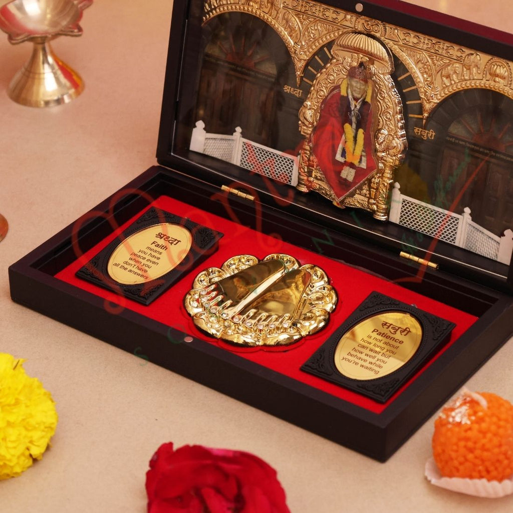 Deluxe 3D Shirdi Sai Baba Gold Plated Frame Box – Premium ABS Polymer Spiritual Souvenir with Charan Paduka for Home Mandir & Office