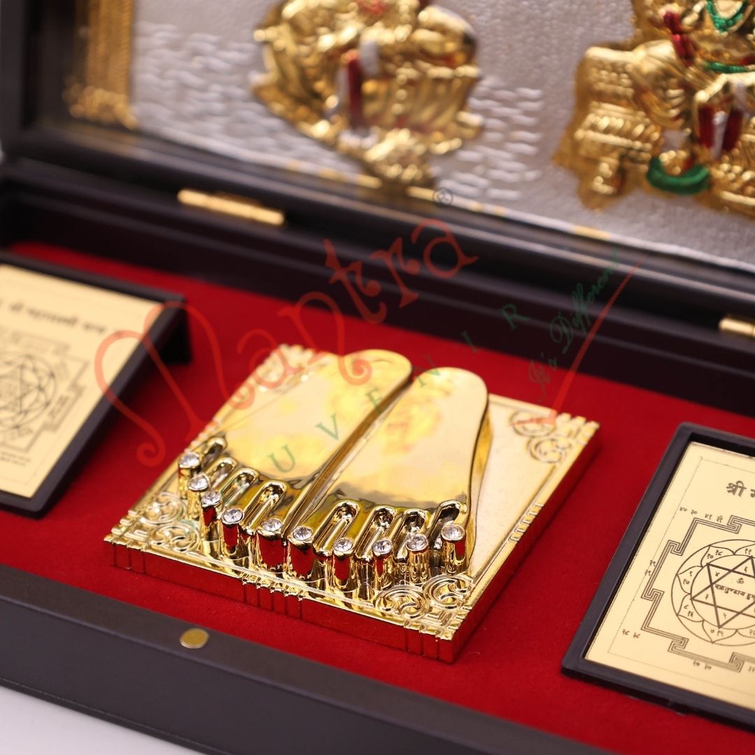 Premium Gold Plated Laxmi Ganesh Charan Paduka Box – Durable ABS Polymer Spiritual Frame with Shree Yantra for Home Mandir, Wealth & Prosperity Gifting
