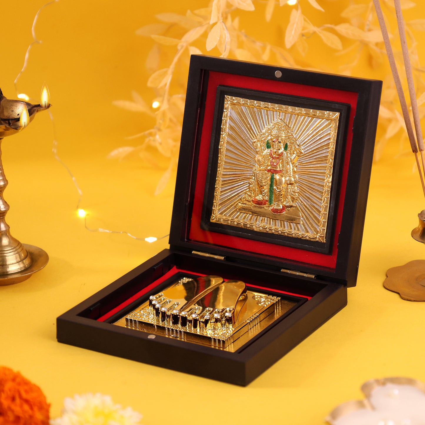 Ganesha Charan Paduka Box – Auspicious Vighnaharta Idol for Success, Protection & Luxury Gifting