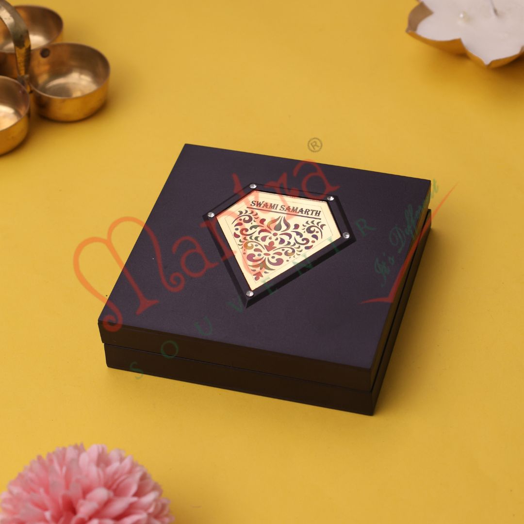 Yantram 3D Shri Swami Samarth Charan Paduka with Decorative Frame | ABS Polymer | Auspicious Puja & Home Temple Decor
