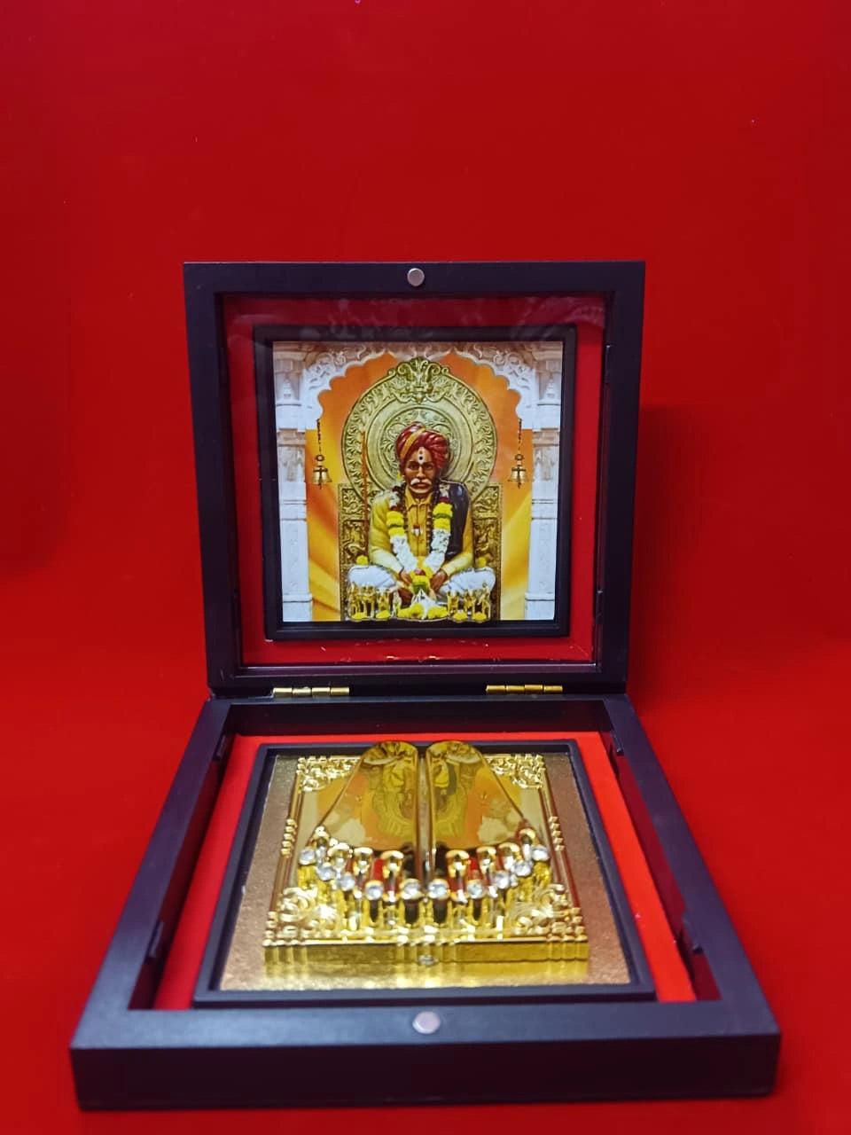 Yantram 3D Balu Mama Charan Paduka Frame Box Pocket Temple | Premium Devotional Frame with Sacred Paduka | Pooja Room Decor, Home Temple, Spiritual Gift for Home & Office