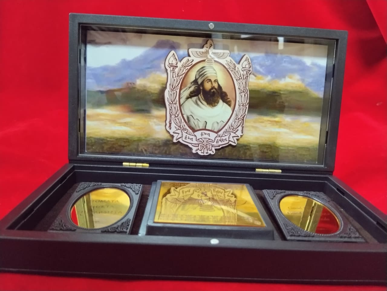 3D Parsi Religious Gift Box with Ahura Mazda Symbol & Zoroastrian Artwork | Premium Spiritual Decorative Showpiece for Home, Office, Prayer Room | Navjote, Wedding, Housewarming & Corporate Gift